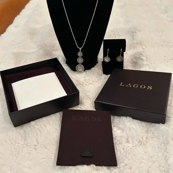 LAGOS Silver and Mother-of-Pearl Necklace and Matching Earrings - Picture 9 of 13